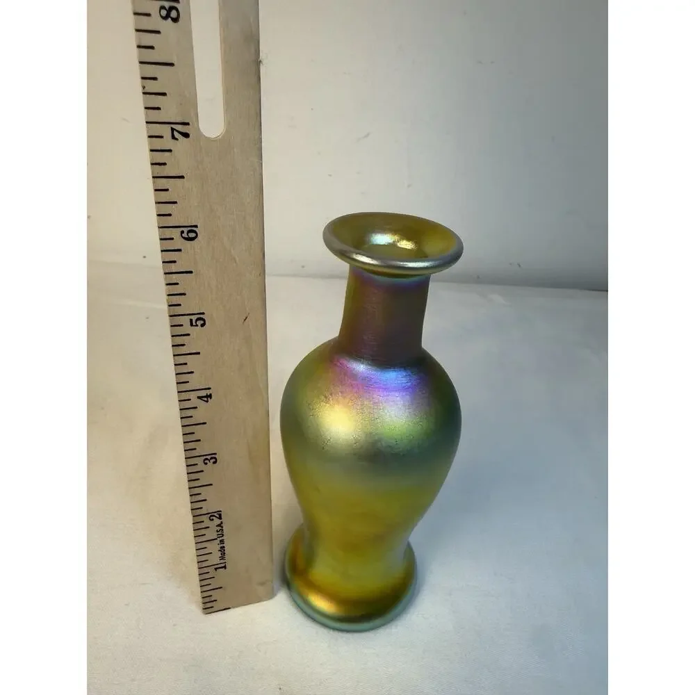 Signed Carl Randke Phoenix Studios Gold Iridescent Art Glass Bud Vase PP18GL